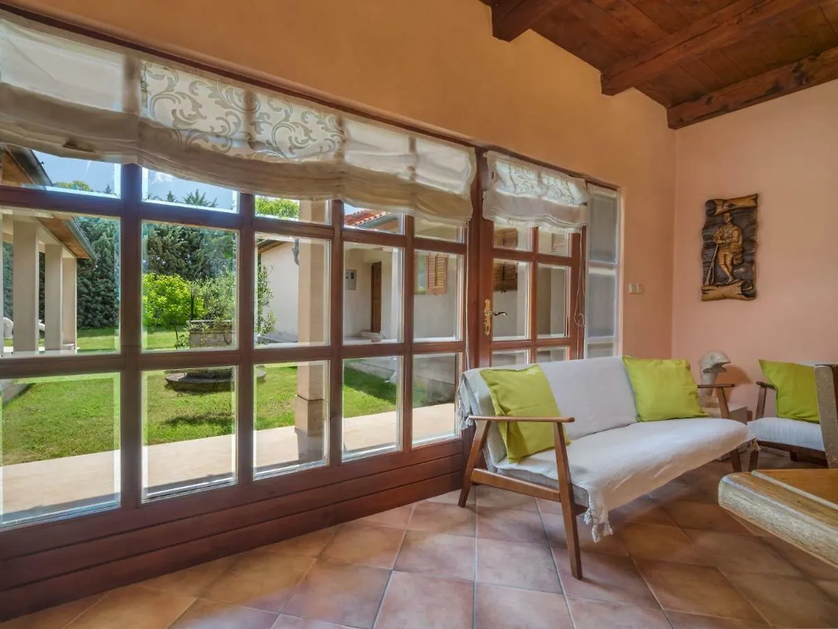 Holiday Home Lupetina By Interhome Hreljići